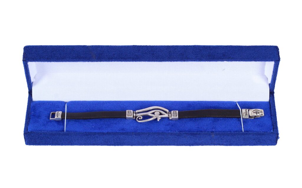 Pulsera de cuero con el ojo de horus en plata